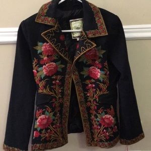 Embroidered floral jacket-gorgeous details!